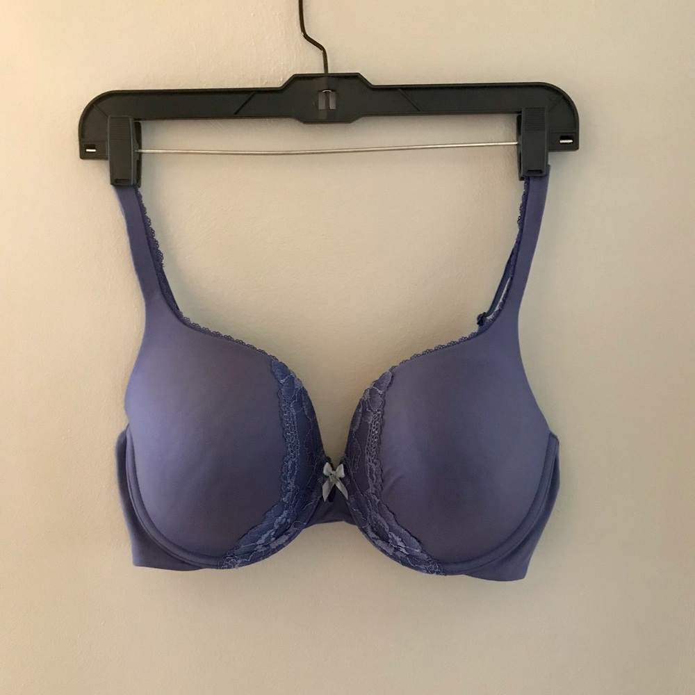 Victoria’s Secret Body by Victoria Padded Perfect Coverage Bra Sz 34DD